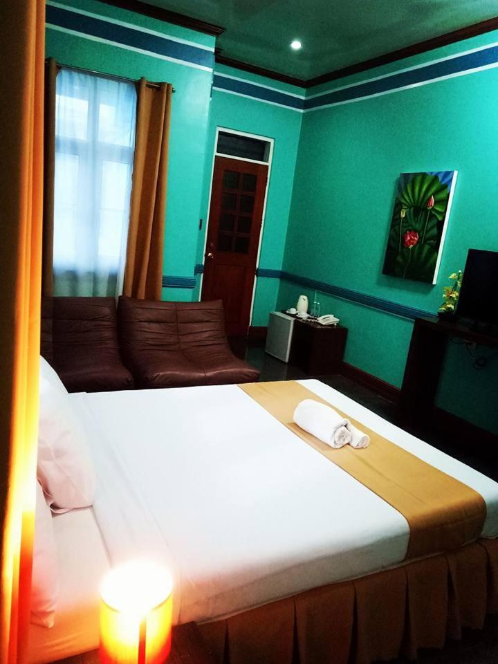 Villa Jhoana Resort Angono Pokój zdjęcie