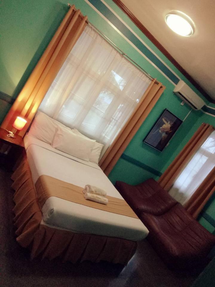 Villa Jhoana Resort Angono Pokój zdjęcie