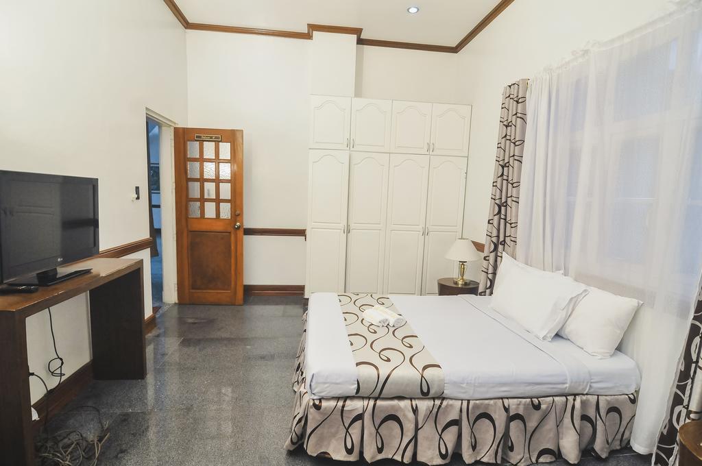 Villa Jhoana Resort Angono Zewnętrze zdjęcie