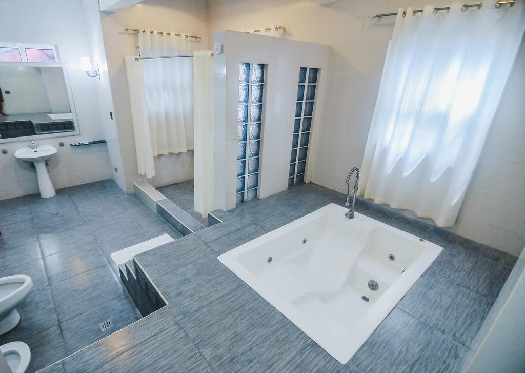 Villa Jhoana Resort Angono Zewnętrze zdjęcie